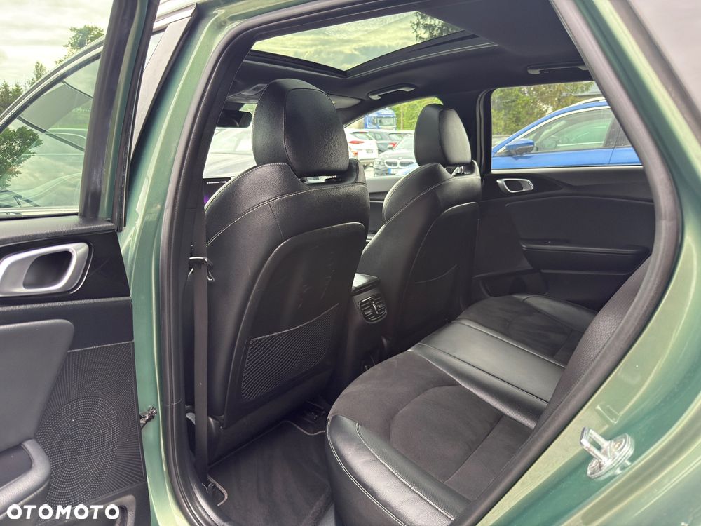 Kia Ceed 1.5 T-GDI DCT7 OPF GT Line - 18