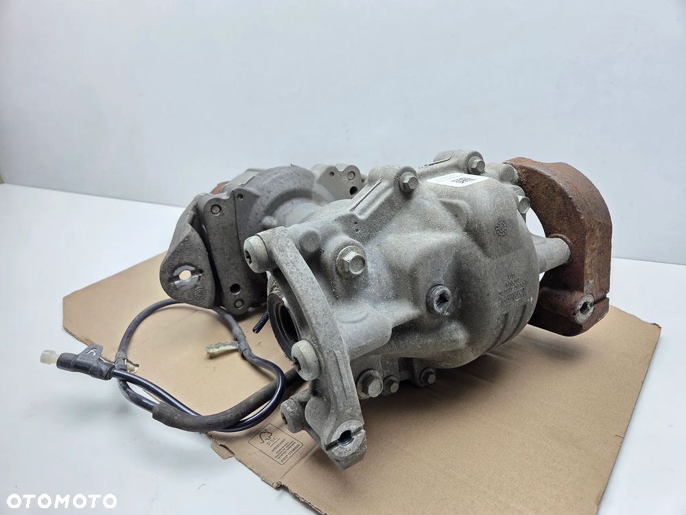 MOST TYL DYFER  TYLNY  CV6W-4B025-DF FORD KUGA II MK2 - 2