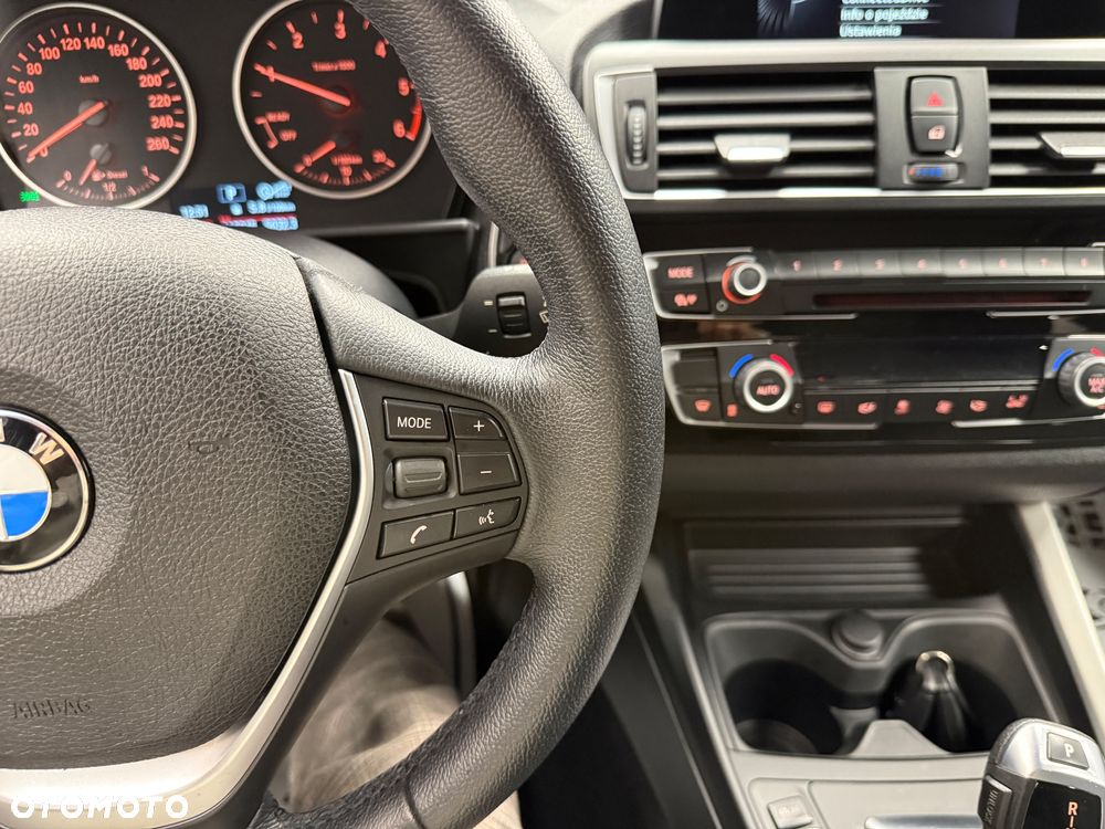 BMW Seria 1 - 16