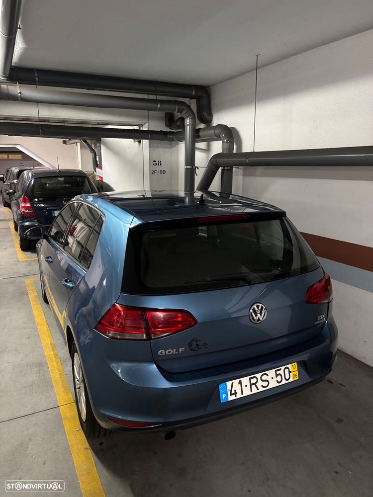 VW Golf 1.6 TDI BlueMotion Trendline - 32