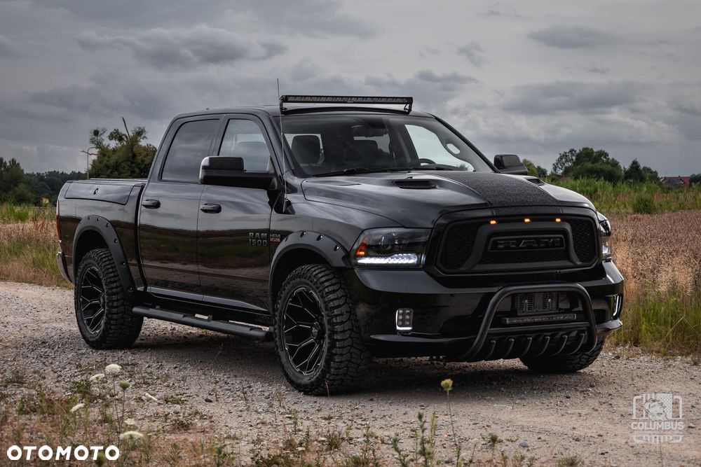 RAM 1500 Crew Cab Sport - 2