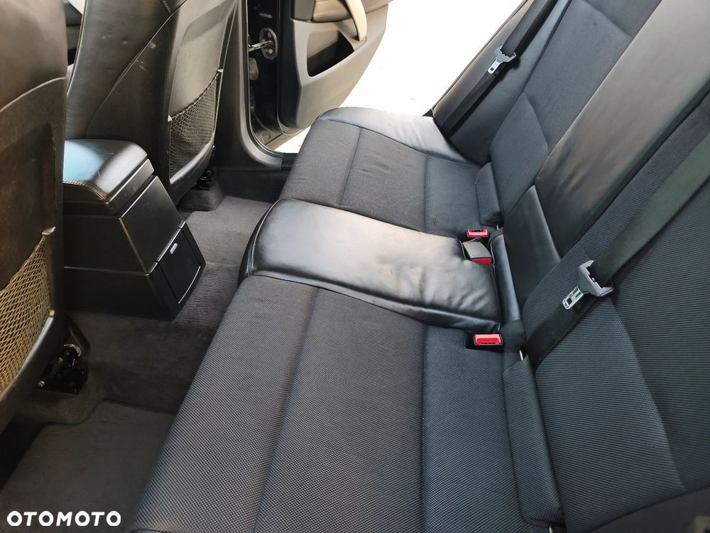 BMW X3 2.0d - 16