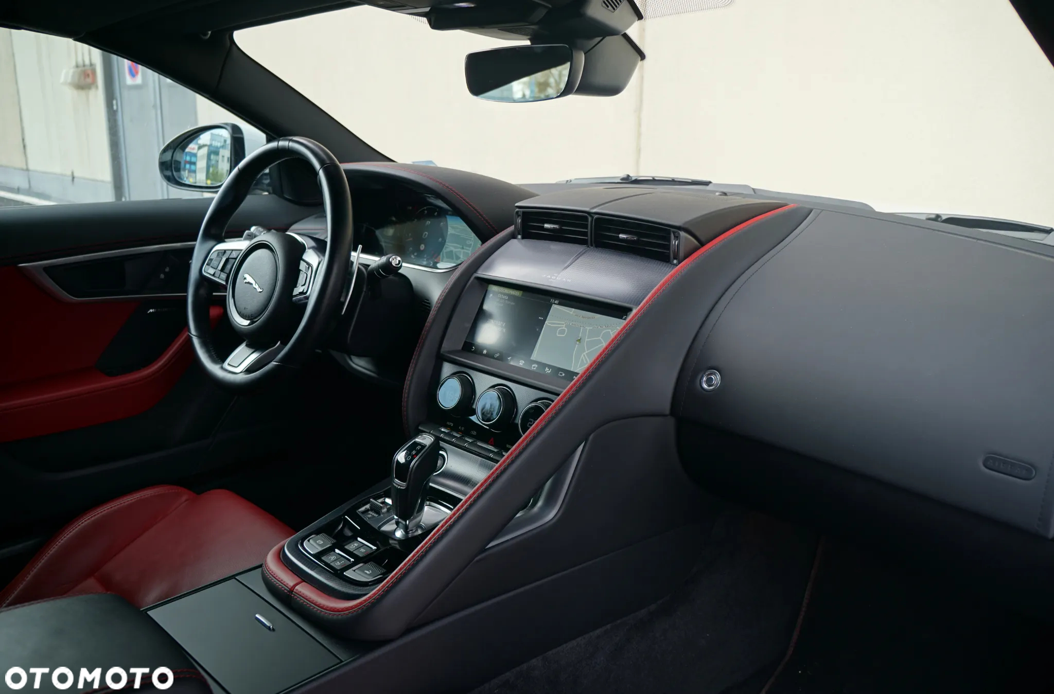 Jaguar F-Type 2.0 Turbo R-Dynamic Black - 21