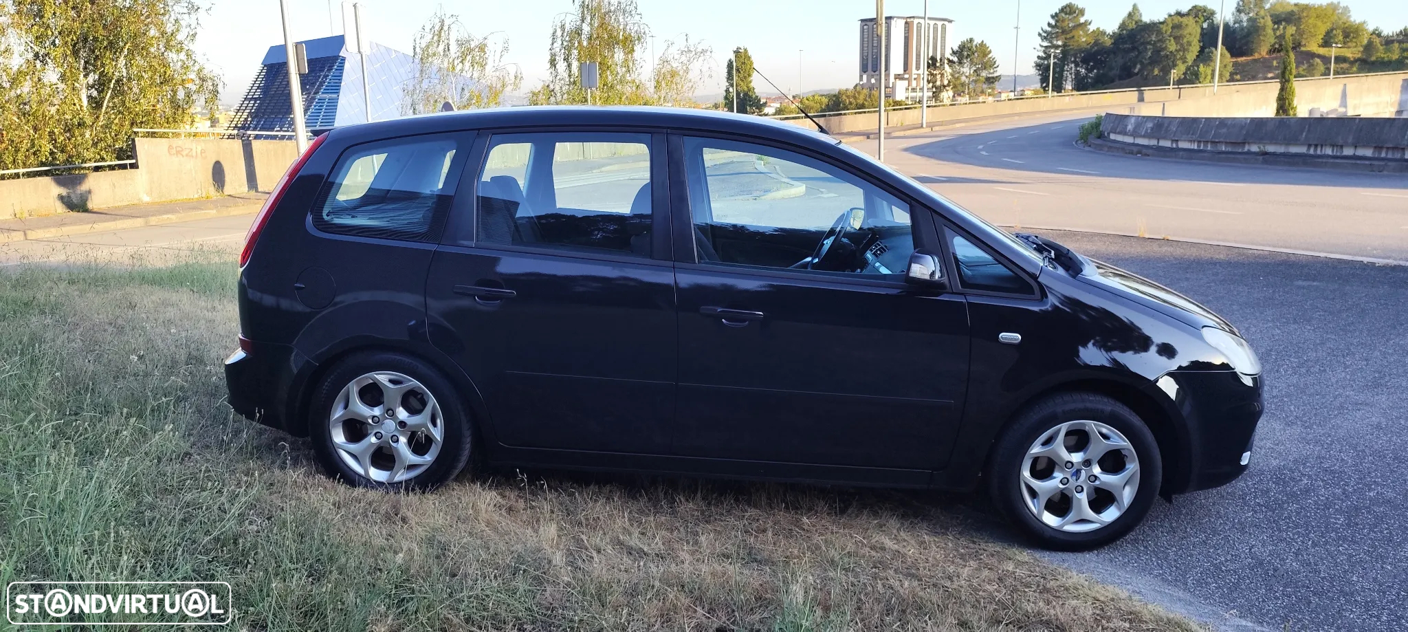 Ford C-Max 1.6 TDCi Titanium - 4