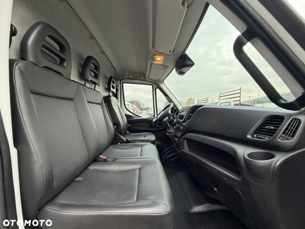 Iveco Daily 70C18 V H - 16