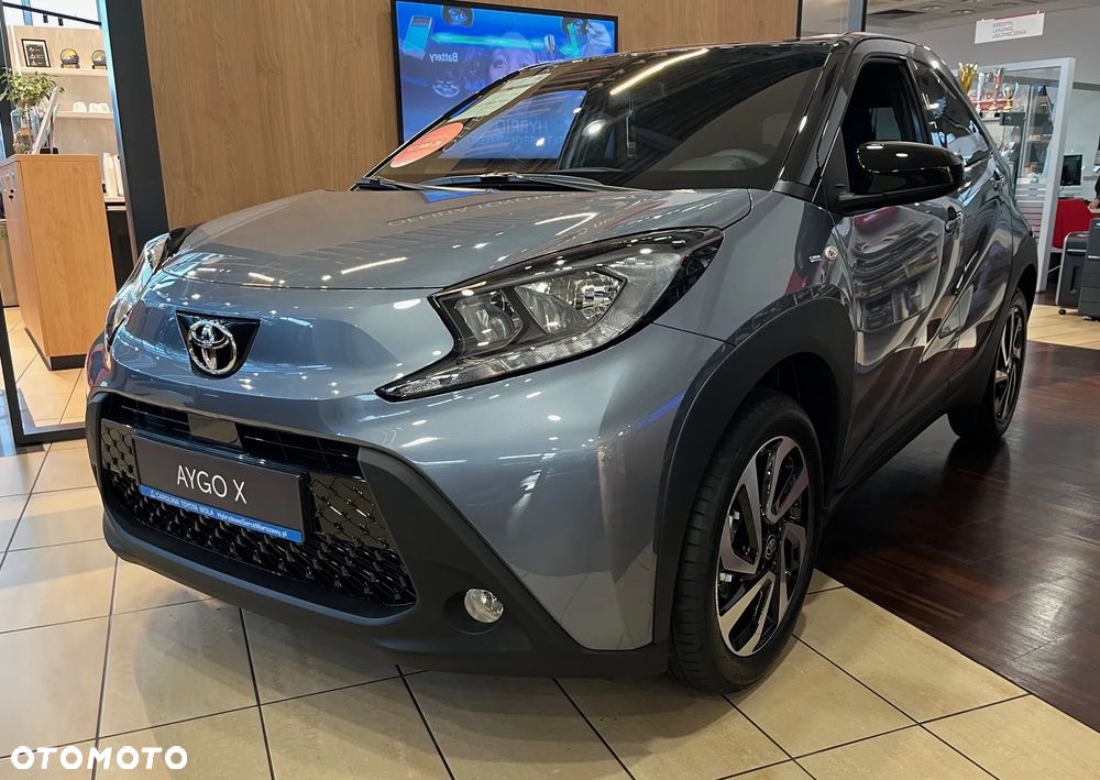 Toyota Aygo X 1.0 VVT-i Style CVT - 1