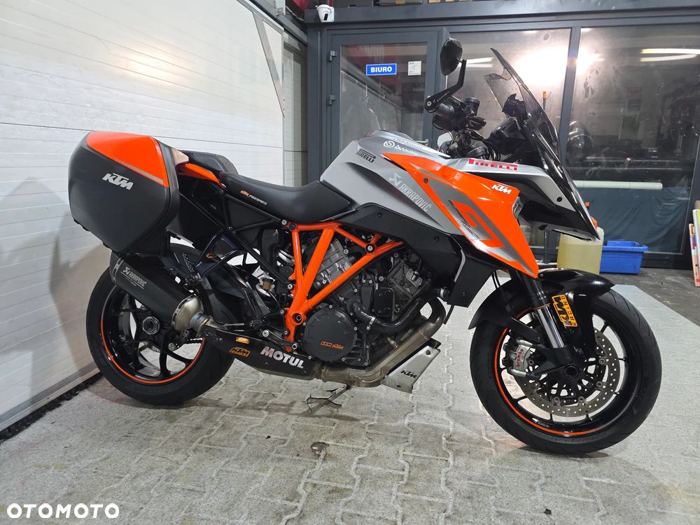 KTM Super Duke - 13