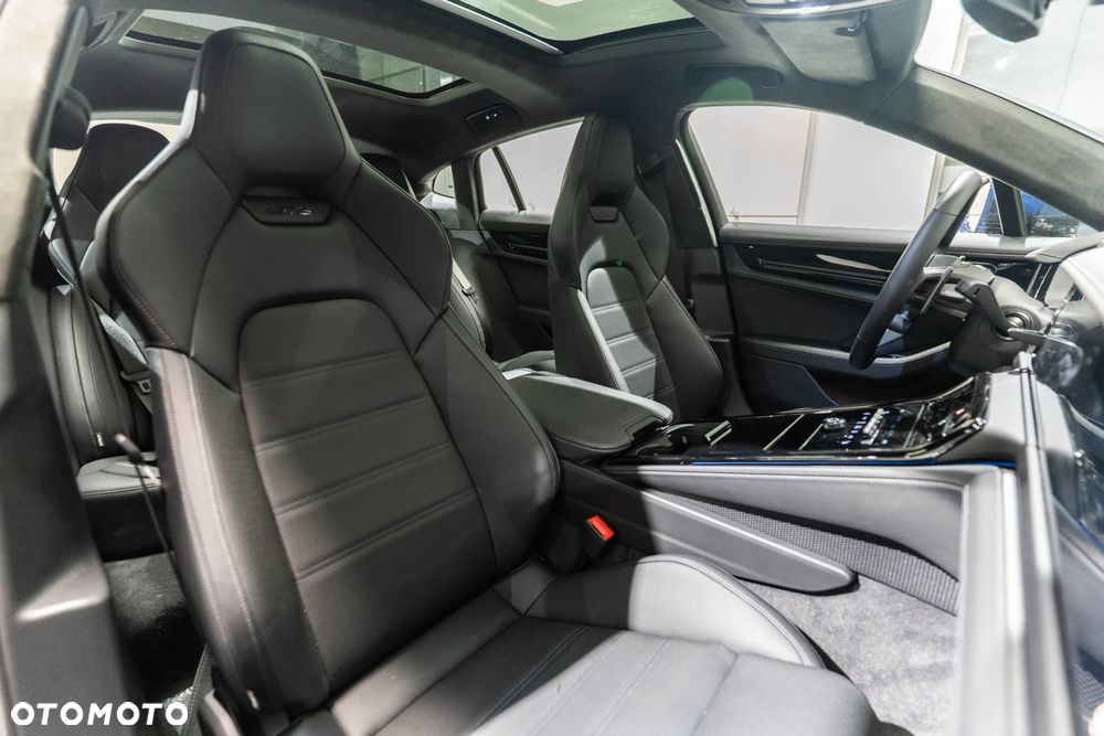 Porsche Panamera - 15