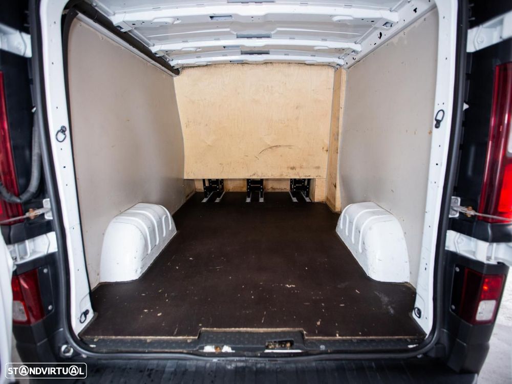 Renault Trafic 2.0 DCI 145 T29 L2H1 c/iva - 10