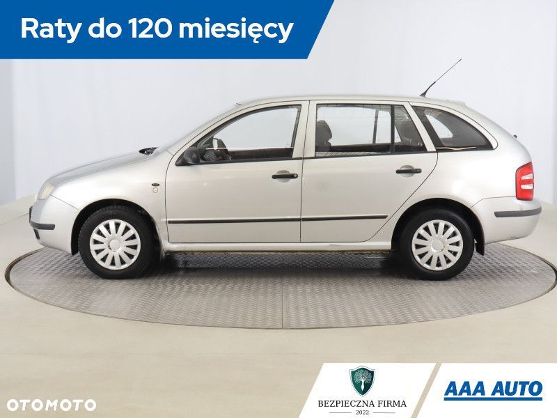 Skoda Fabia - 4