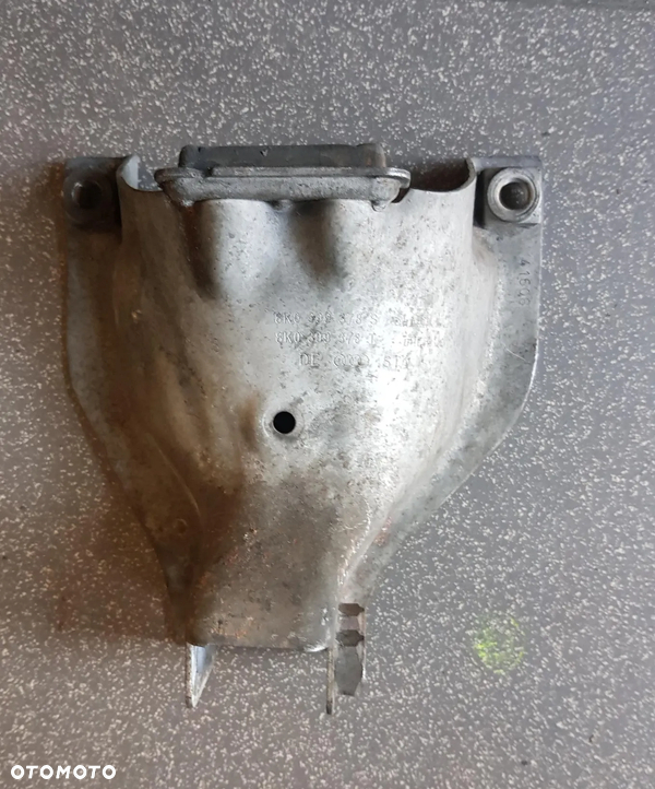 Osłona mocowanie PODUSZKI SILNIKA AUDI A4 B8 A5 8K0399378S