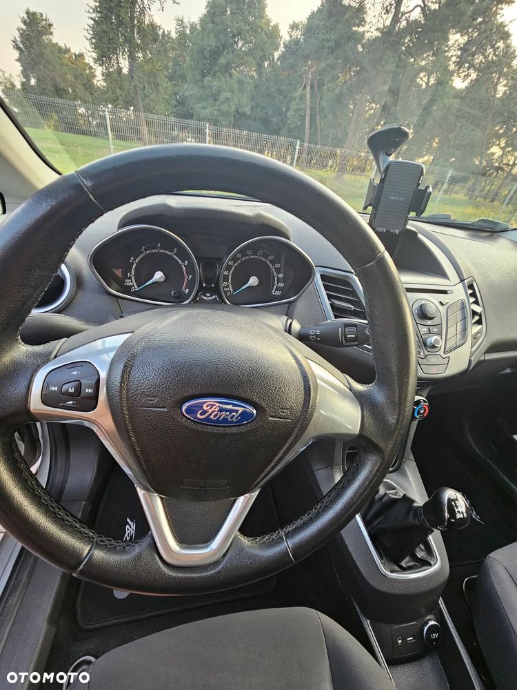 Ford Fiesta 1.25 Trend EU5 - 9