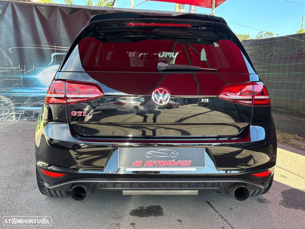 VW Golf 2.0 TSi GTi DSG Performance - 22