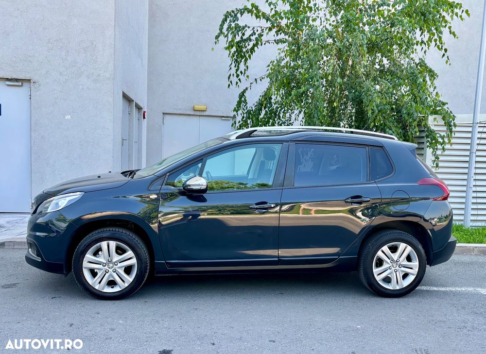 Peugeot 2008 - 11