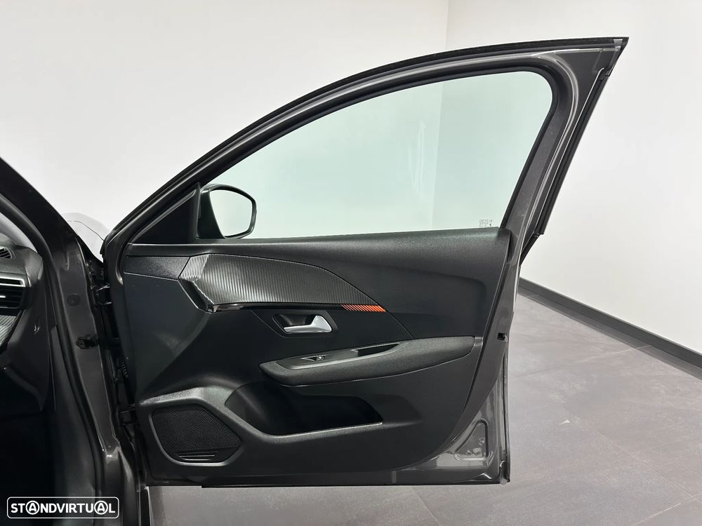 Peugeot 208 1.2 PureTech Active Pack - 36