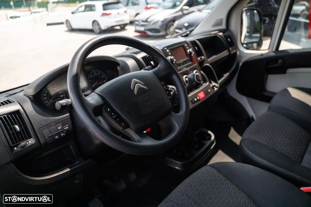 Citroën Jumper 2.0 BlueHDi 35 L2H2 - 4