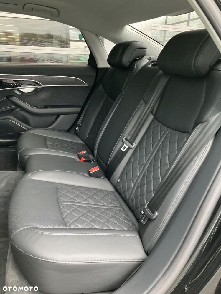 Audi A8 - 18