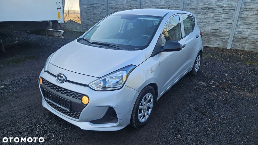 Hyundai i10 1.0 - 2