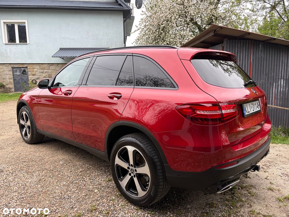 Mercedes-Benz GLC 300 4Matic 9G-TRONIC - 4