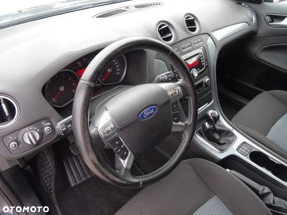 Ford Mondeo 1.6 Eco Boost Start-Stopp Ambiente - 10