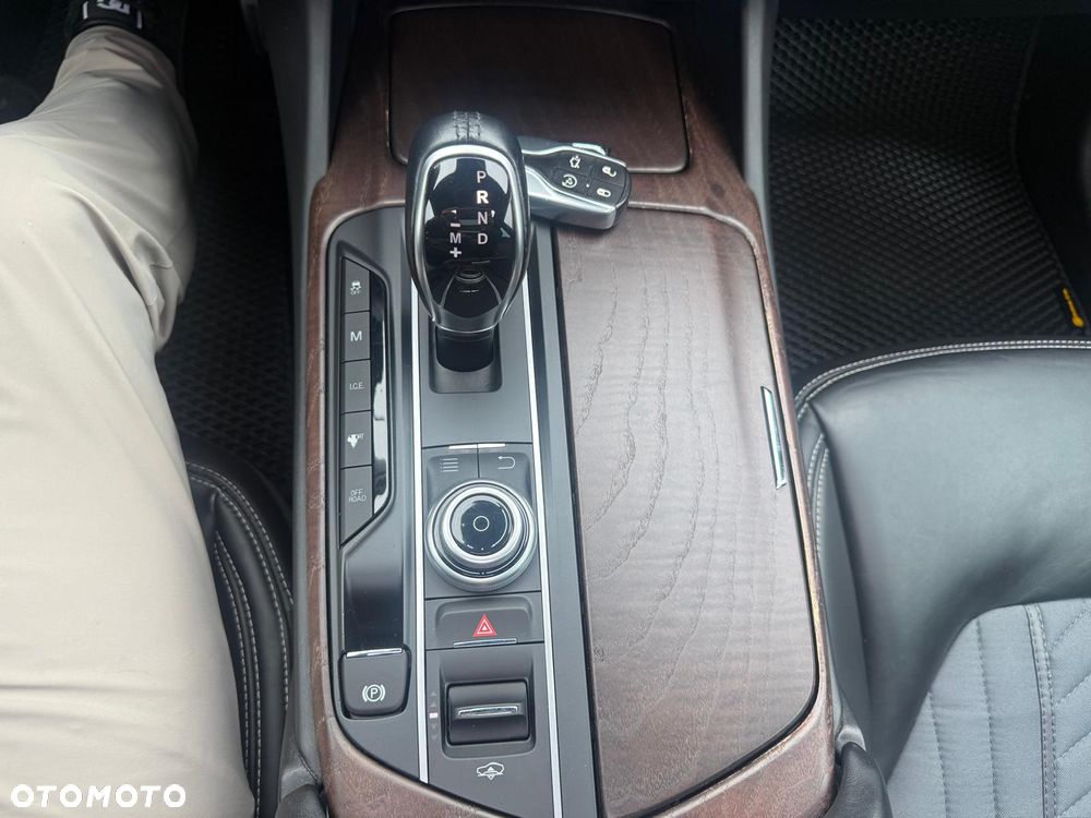 Maserati Levante S Q4 - 24
