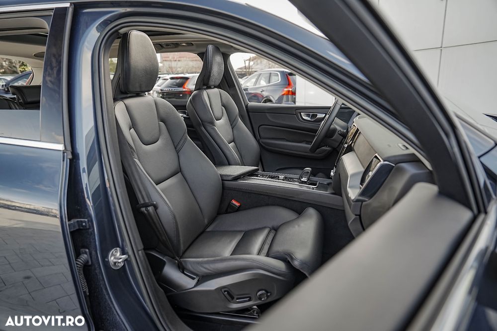 Volvo XC 60 Recharge T8 Twin Engine eAWD Inscription - 16