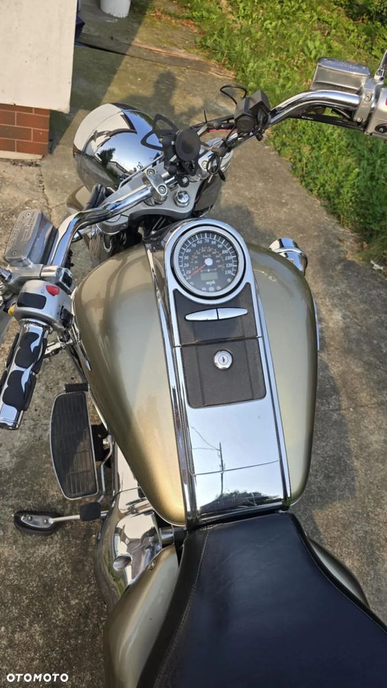 Suzuki Boulevard - 5