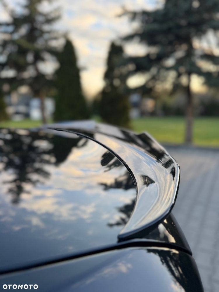 BMW Seria 3 320i - 31