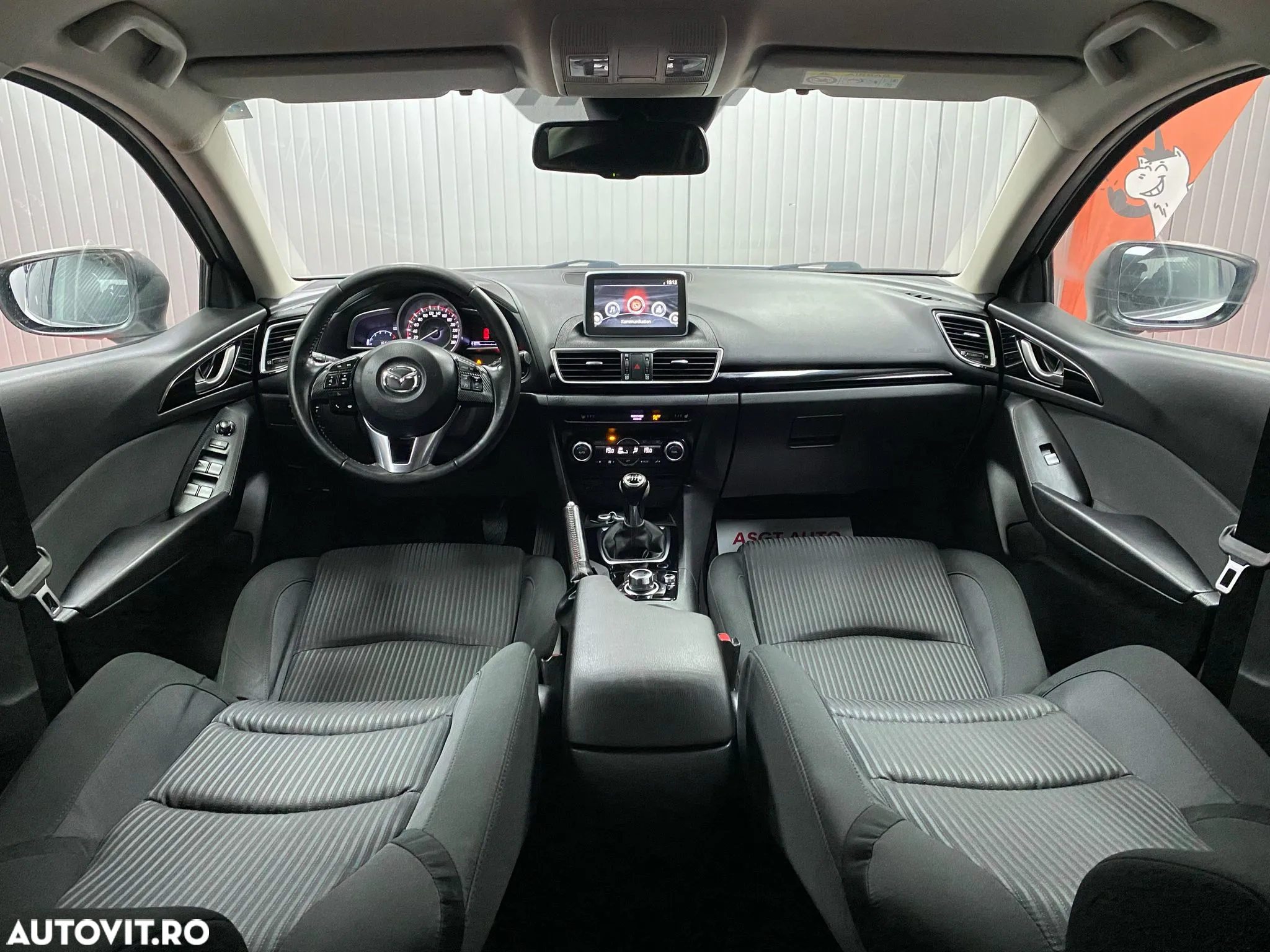 Mazda 3 - 4