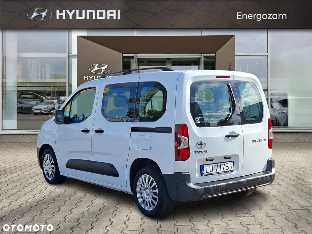 Toyota Proace City Verso 1.5 D-4D Business - 3