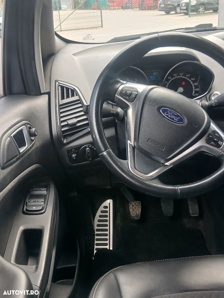 Ford EcoSport - 8