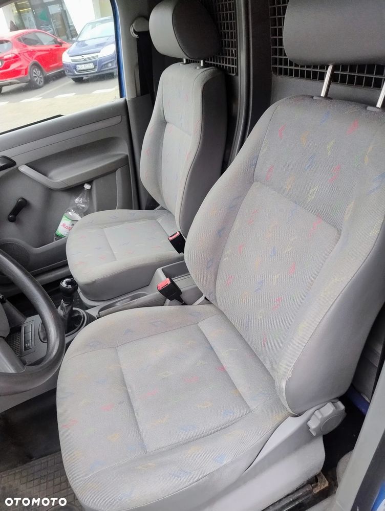 Volkswagen Caddy - 12