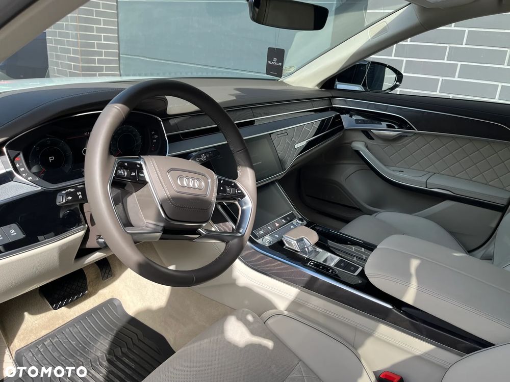 Audi A8 - 14