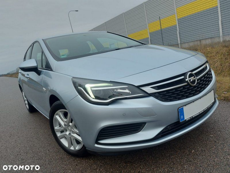 Opel Astra - 2