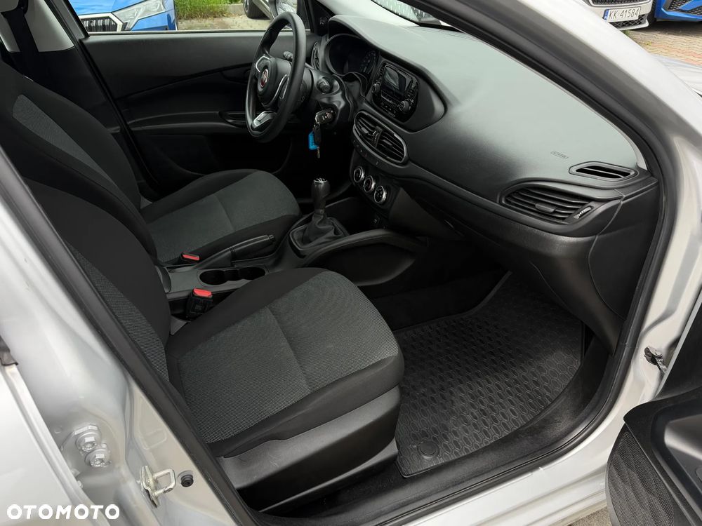 Fiat Tipo 1.0 T3 - 13