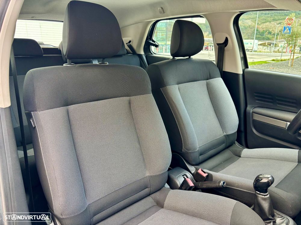 Citroën C4 Cactus 1.2 PureTech Shine - 27