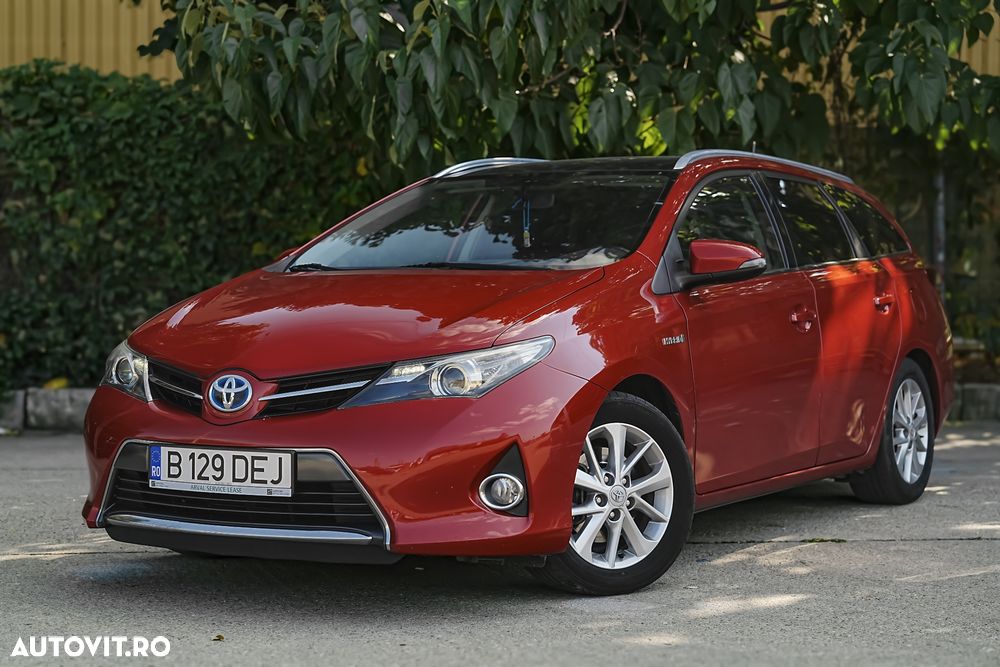 Toyota Auris - 1