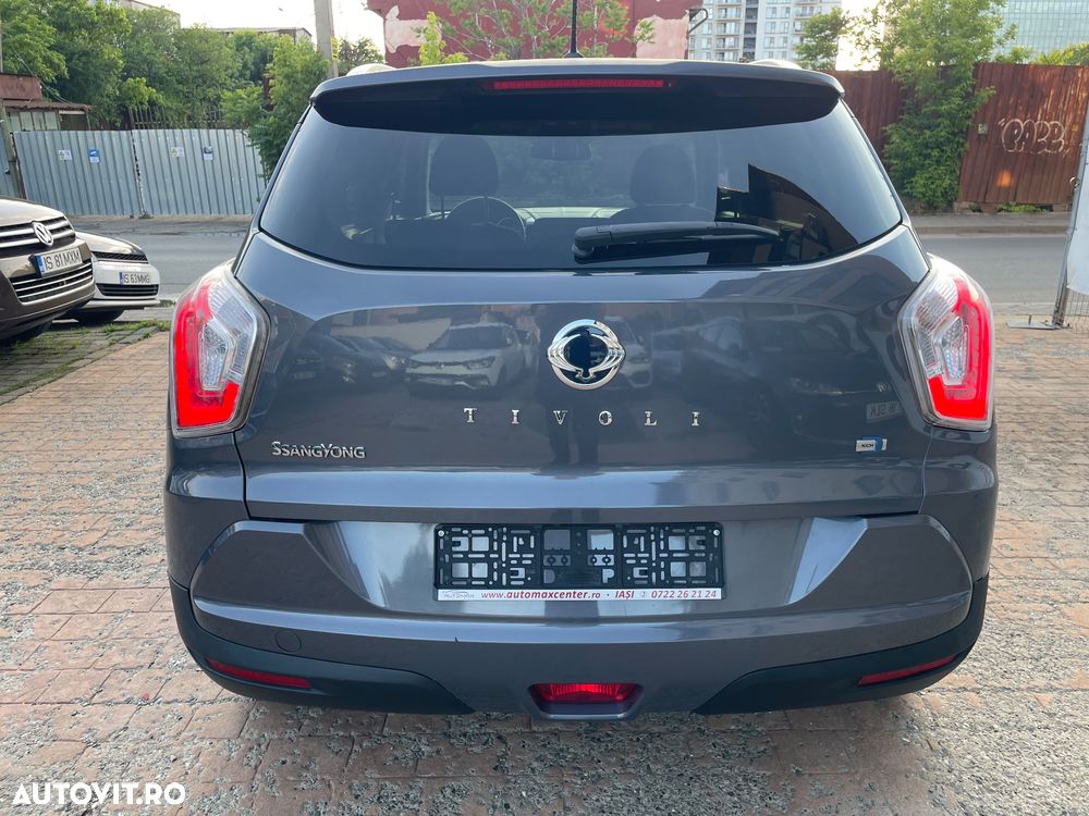 SsangYong Tivoli e-XDi 160 4WD Aut. Crystal - 10