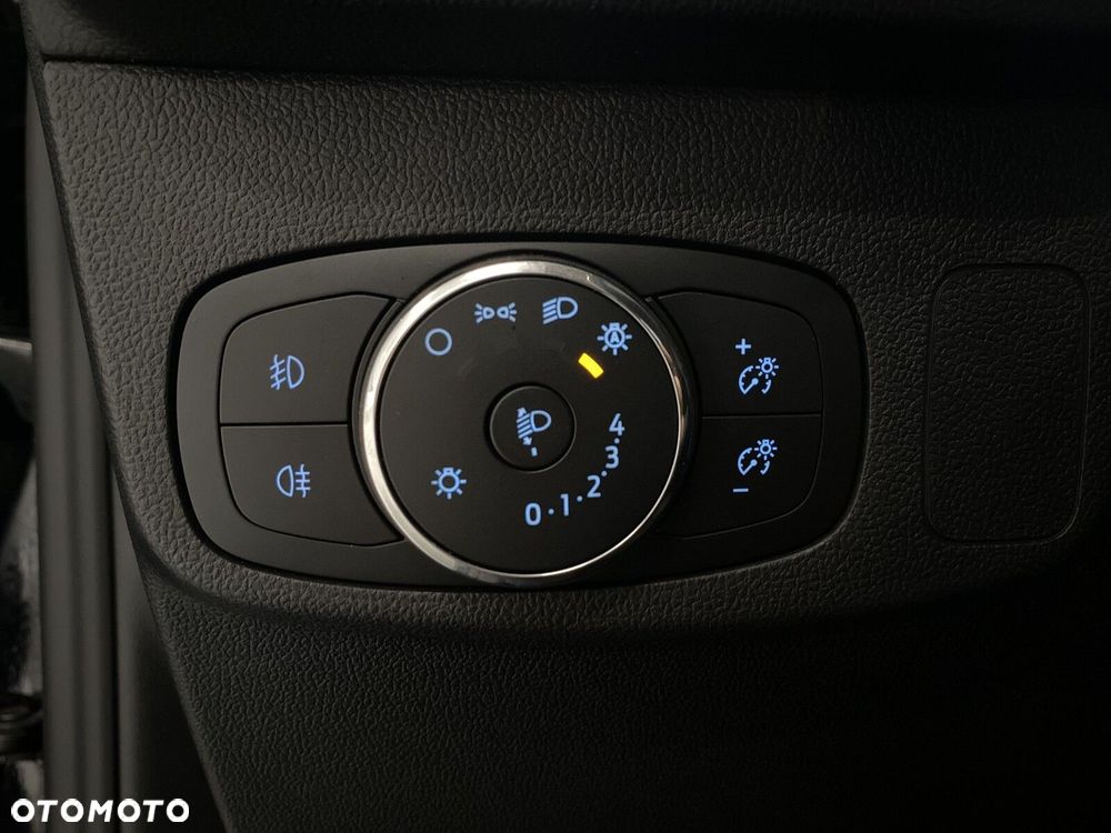 Ford Focus - 31