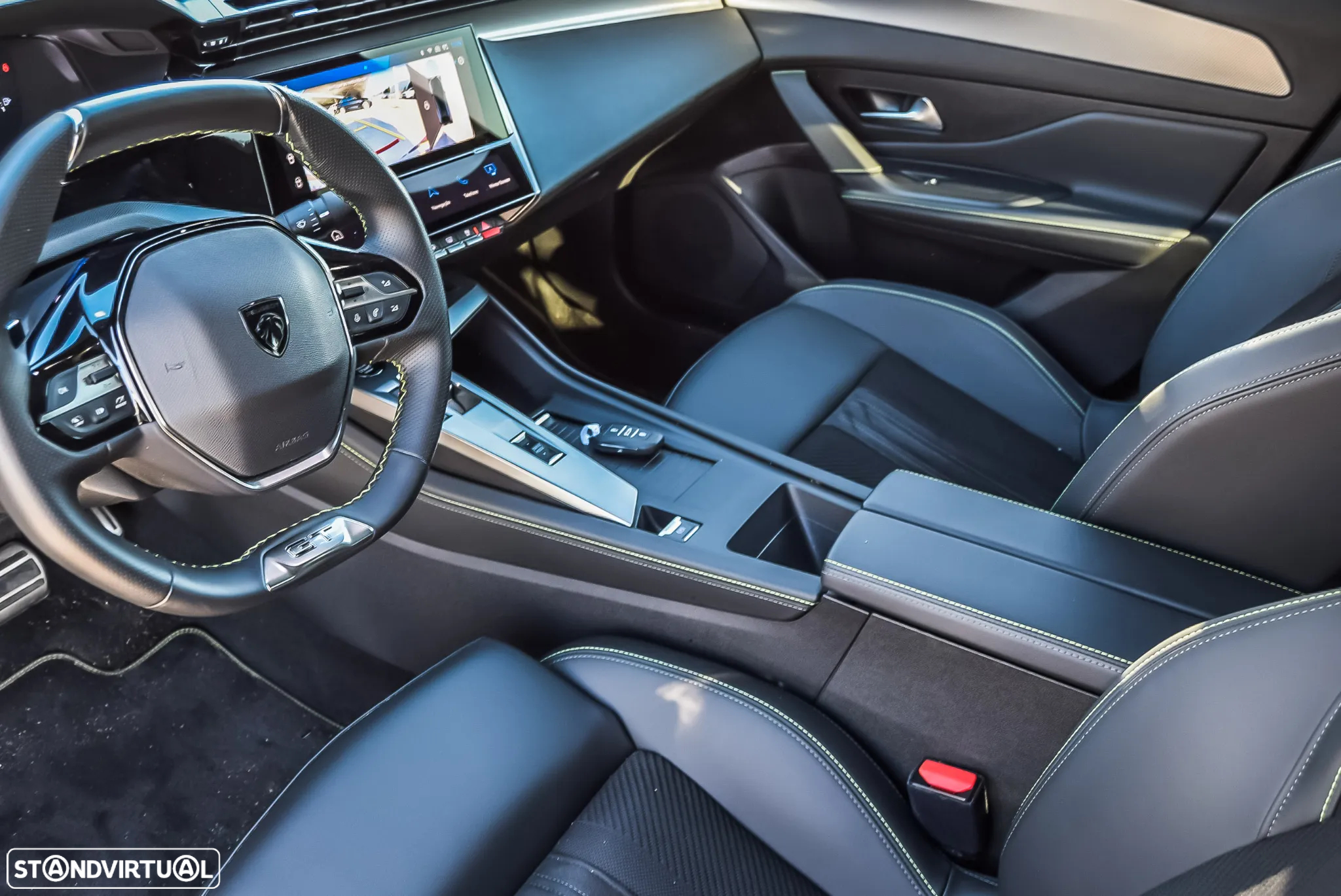 Peugeot 408 1.6 Hybrid GT e-EAT8 - 15