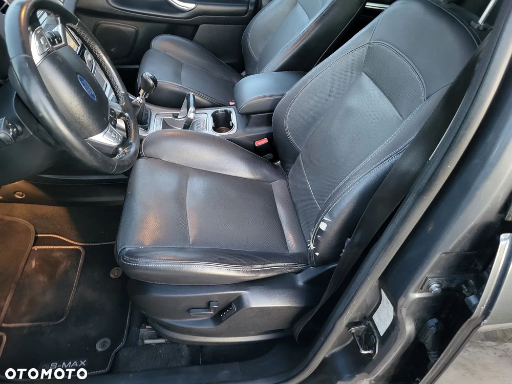 Ford S-Max 2.2 TDCi DPF Titanium - 10