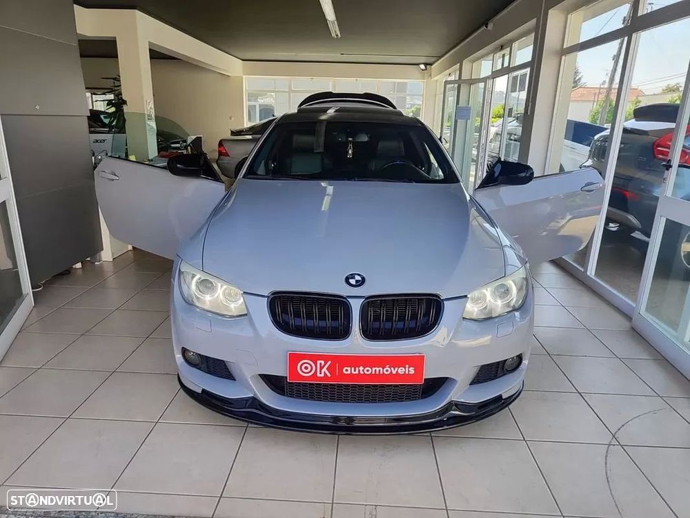 BMW 320 d Coupe Edição M Auto - 17