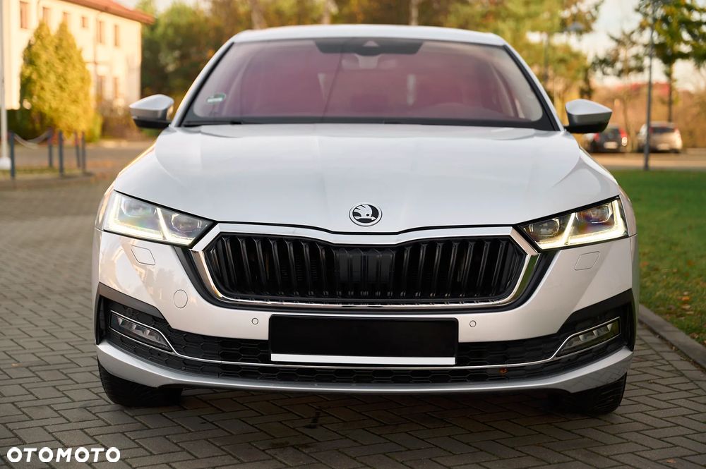 Skoda Octavia 1.5 TSI e-TEC DSG Selection Plus - 7