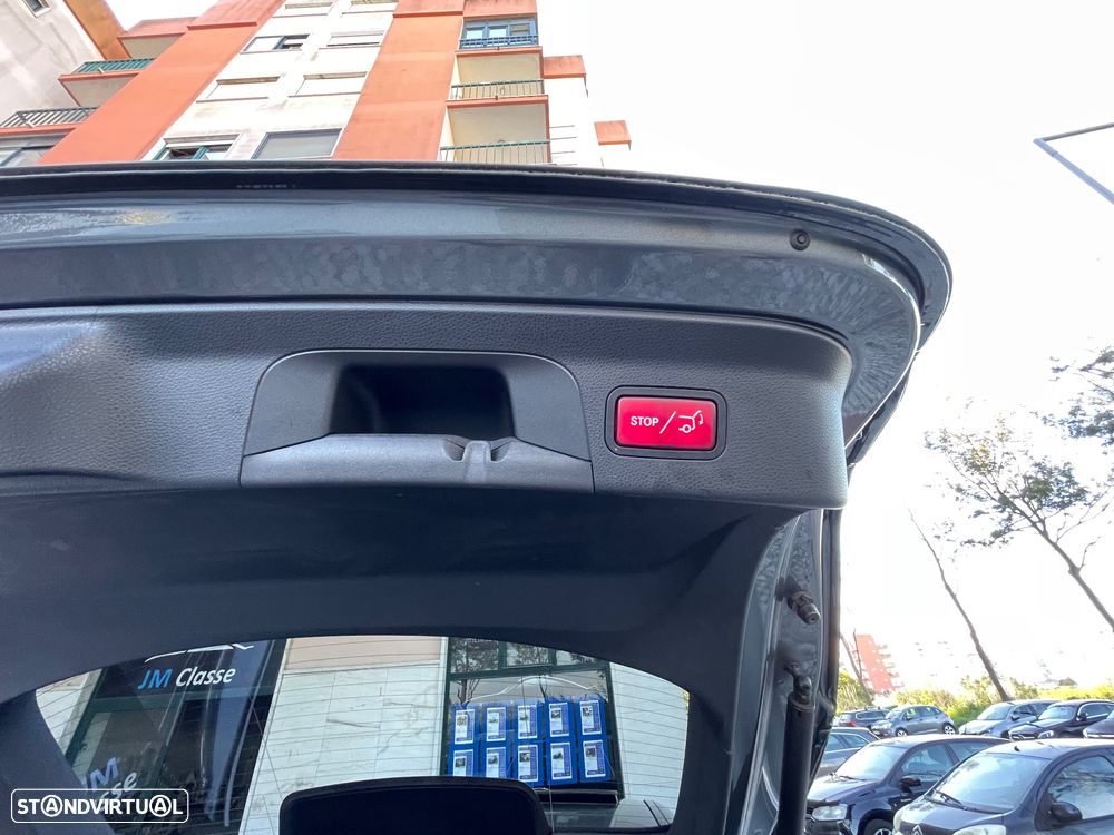 Mercedes-Benz GLC 300 - 22