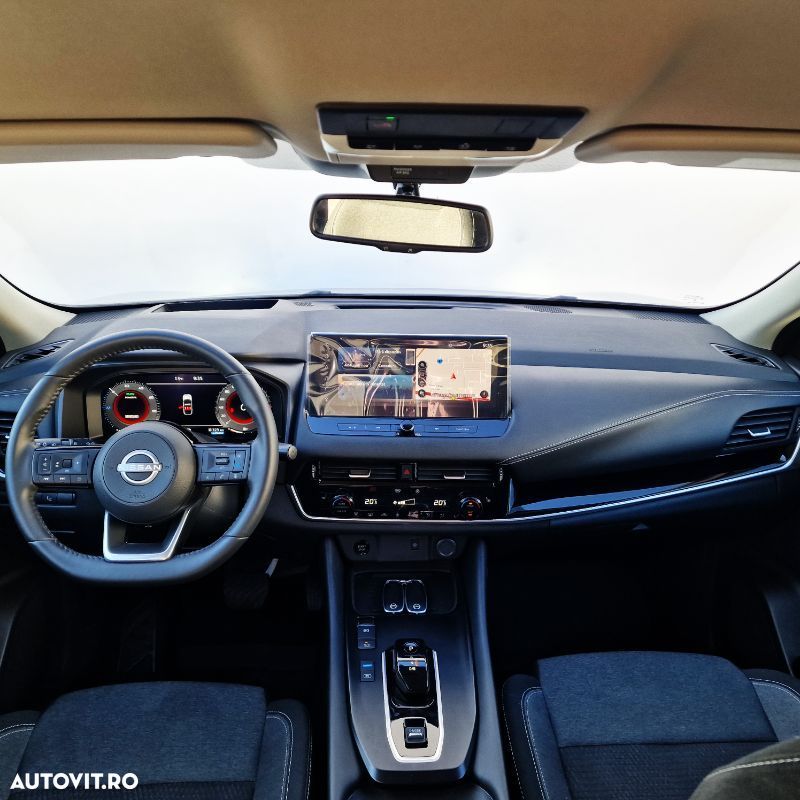 Nissan Qashqai - 10