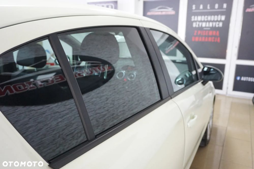 Opel Corsa 1.2 16V Enjoy - 16