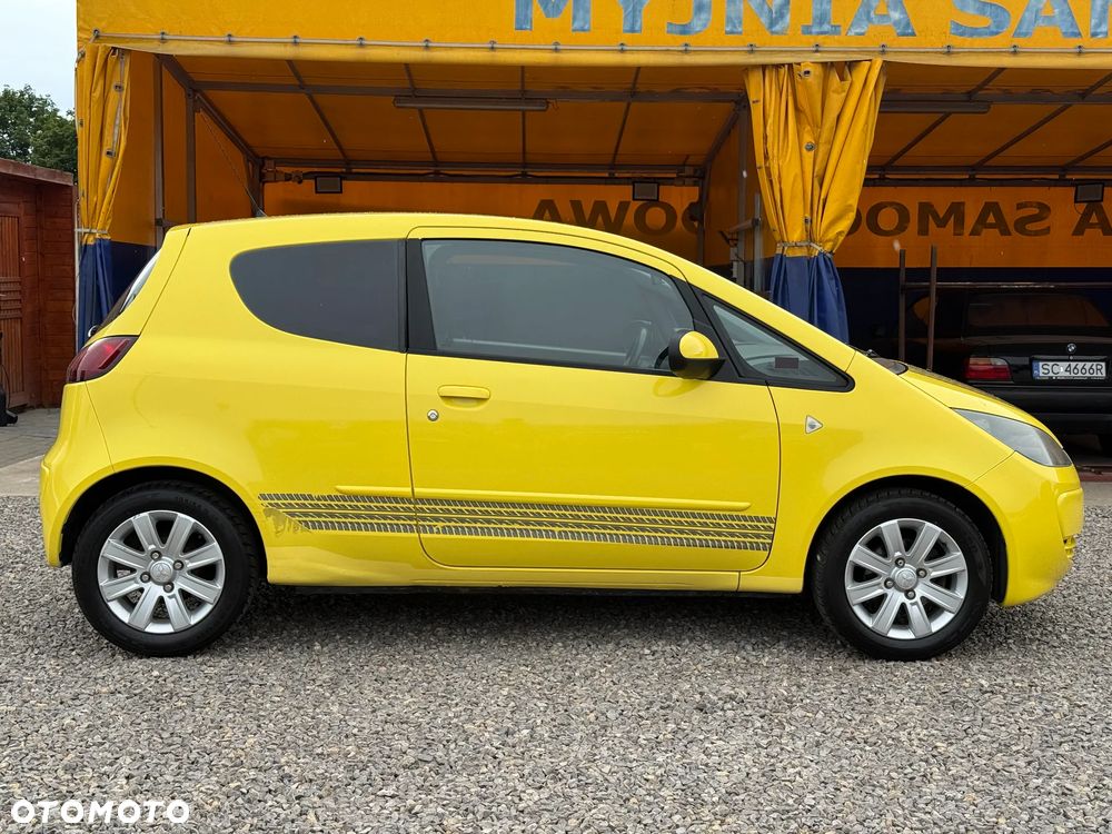 Mitsubishi Colt - 6