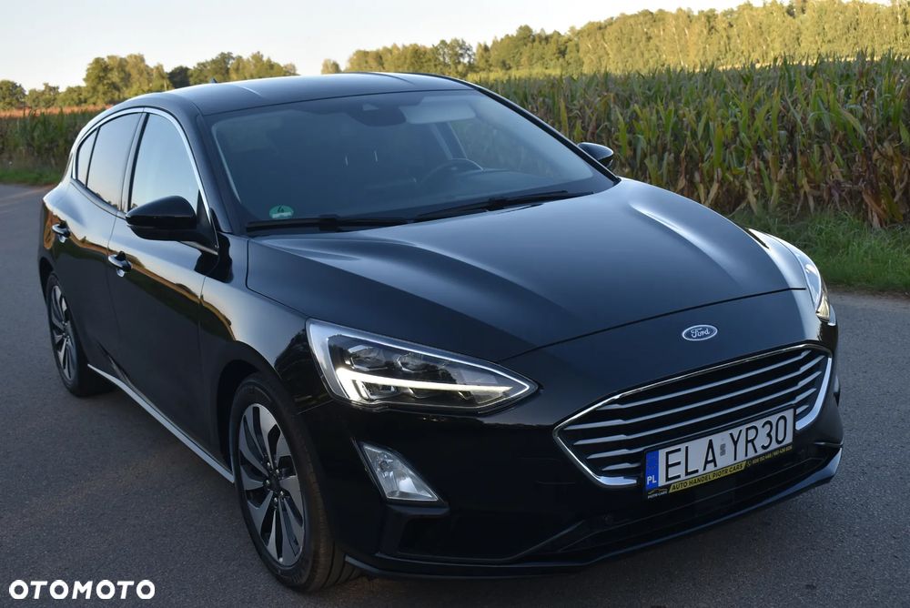 Ford Focus 1.0 EcoBoost Titanium X - 19