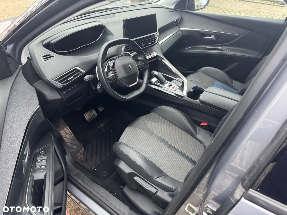 Peugeot 5008 BlueHDi 130 EAT8 Allure - 6