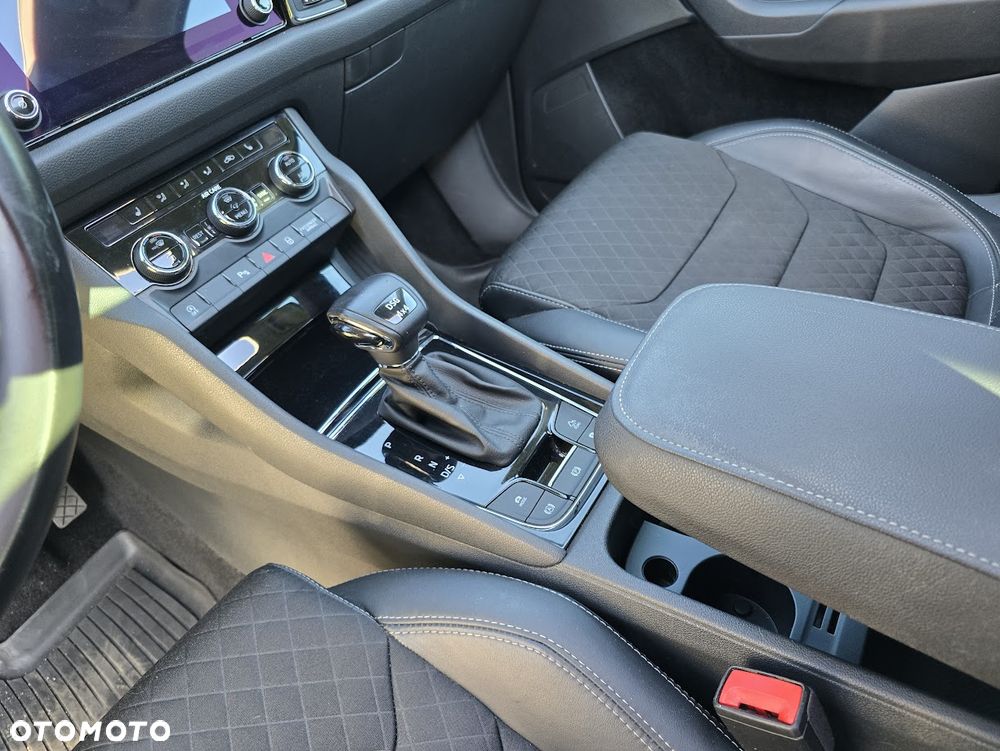 Skoda Kodiaq 2.0 TSI 4x4 Style DSG 7os - 12